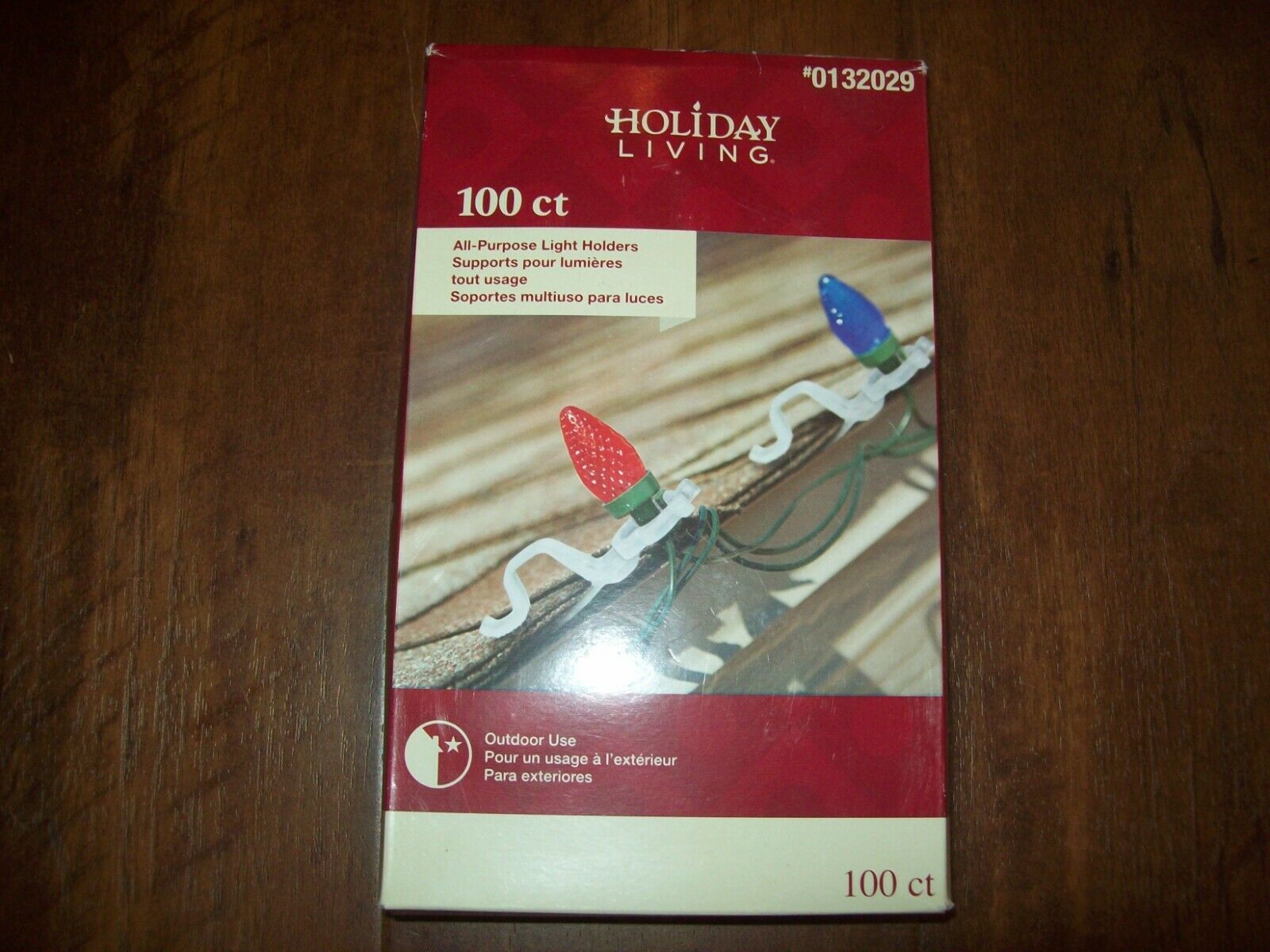 5 Boxes Of Holiday Living Light Clips/ Holders For Outdoor Use 500 Ct.