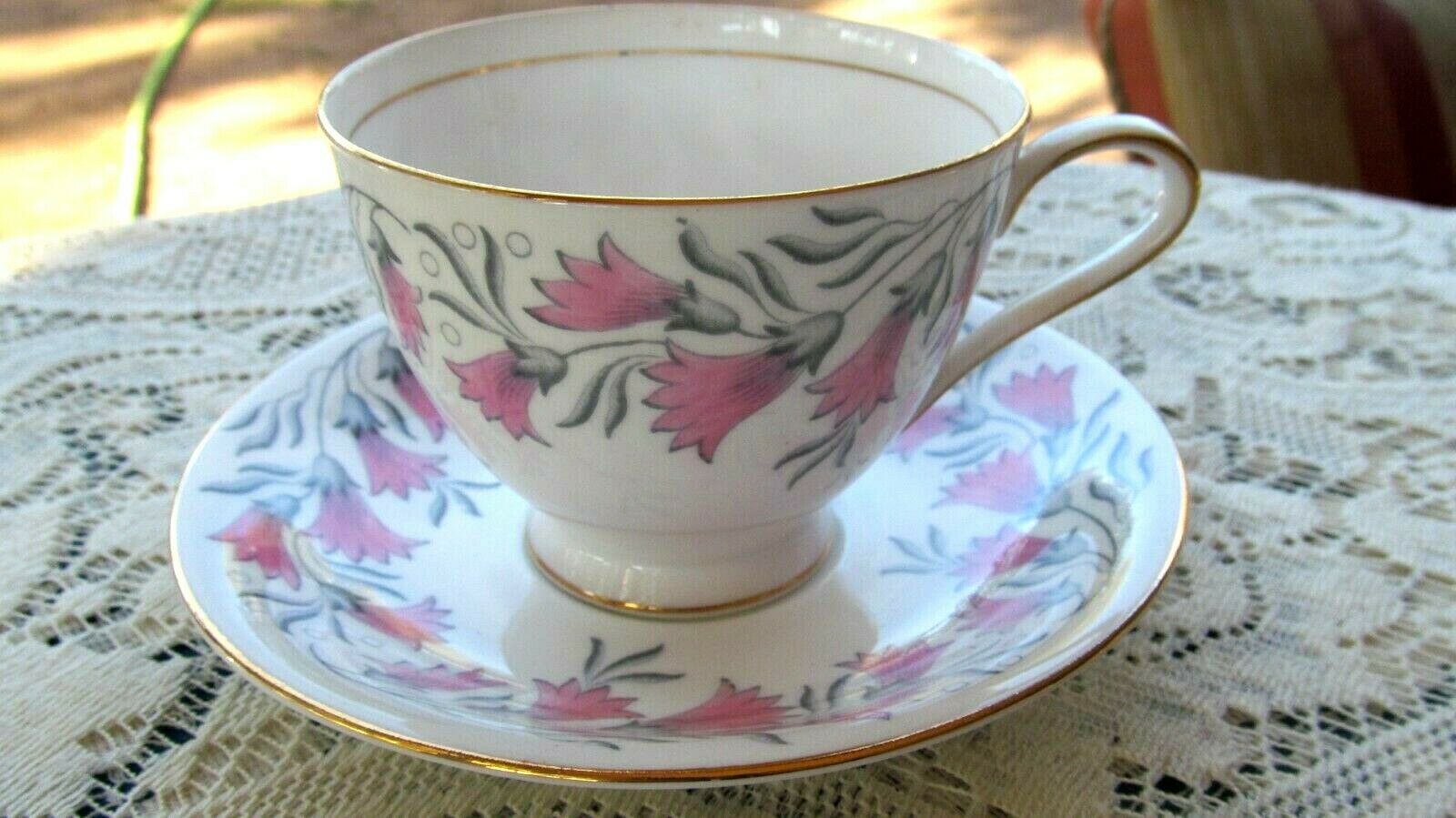 Royal Standard Celebrity Fine Bone China Teacup & Saucer Cup Pink Hyacinth