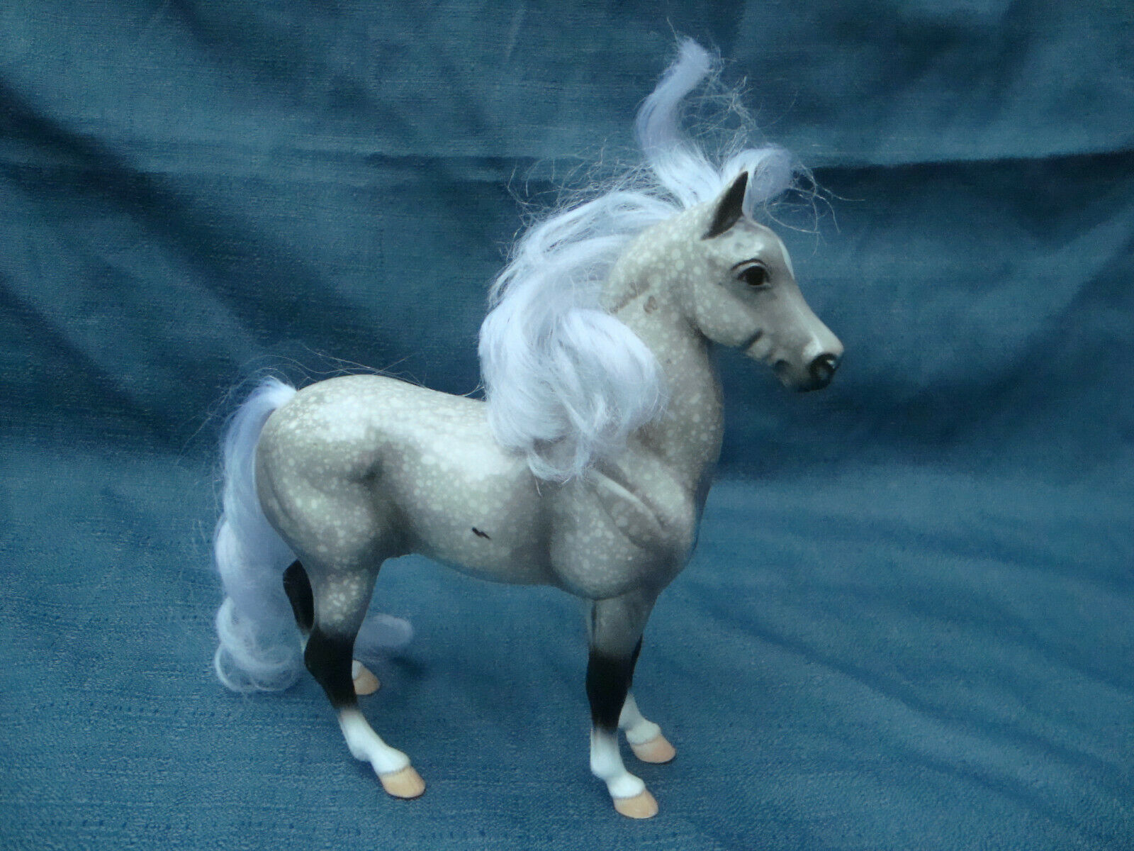 Vintage Breyer Ponies 7035 Dapple Grey Horse Brushable Mane Tail 2005 Kathleen M