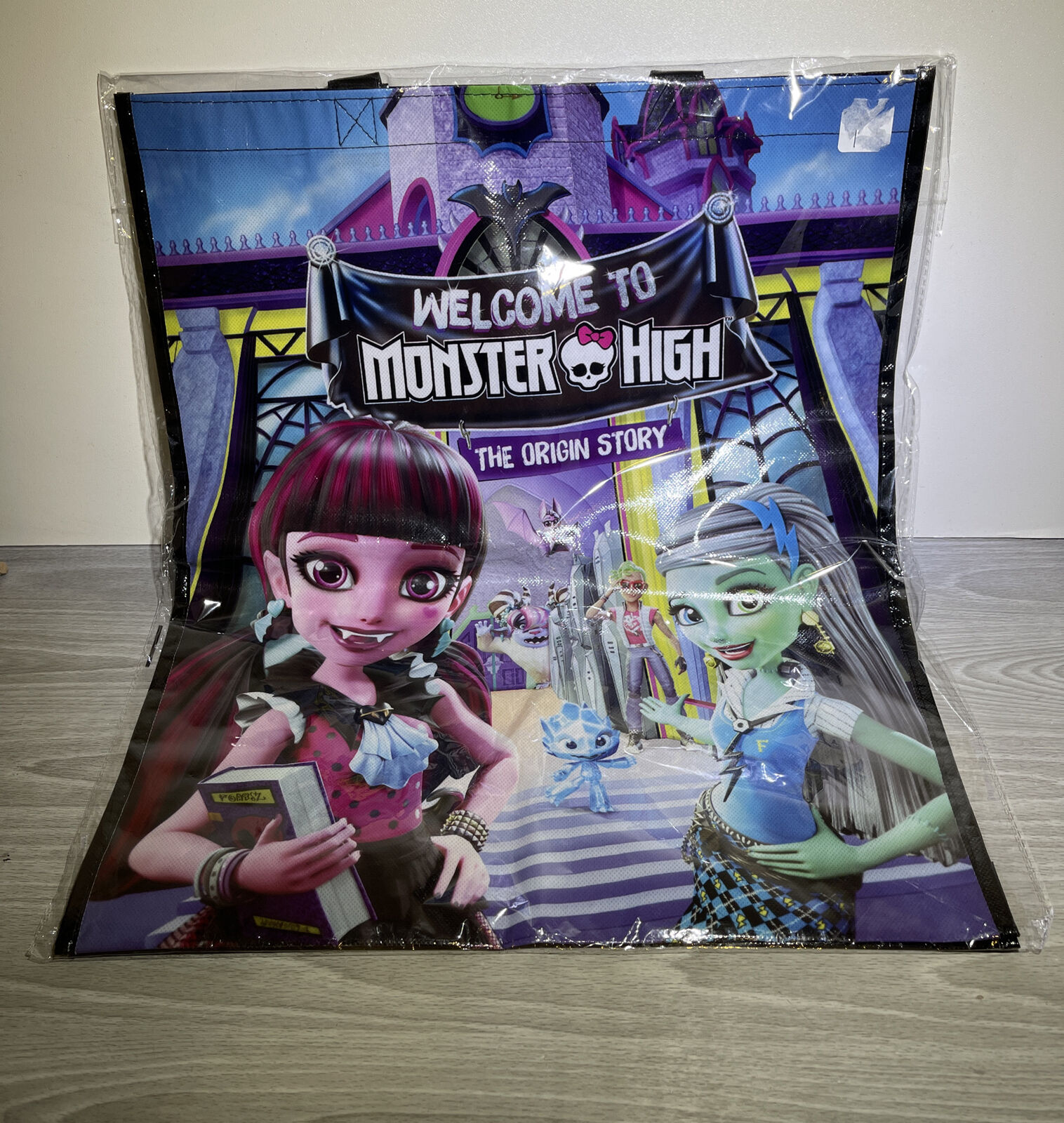 Monster High San Diego Comic Con Exclusive Swag Bag Sealed Nip 16 X 20