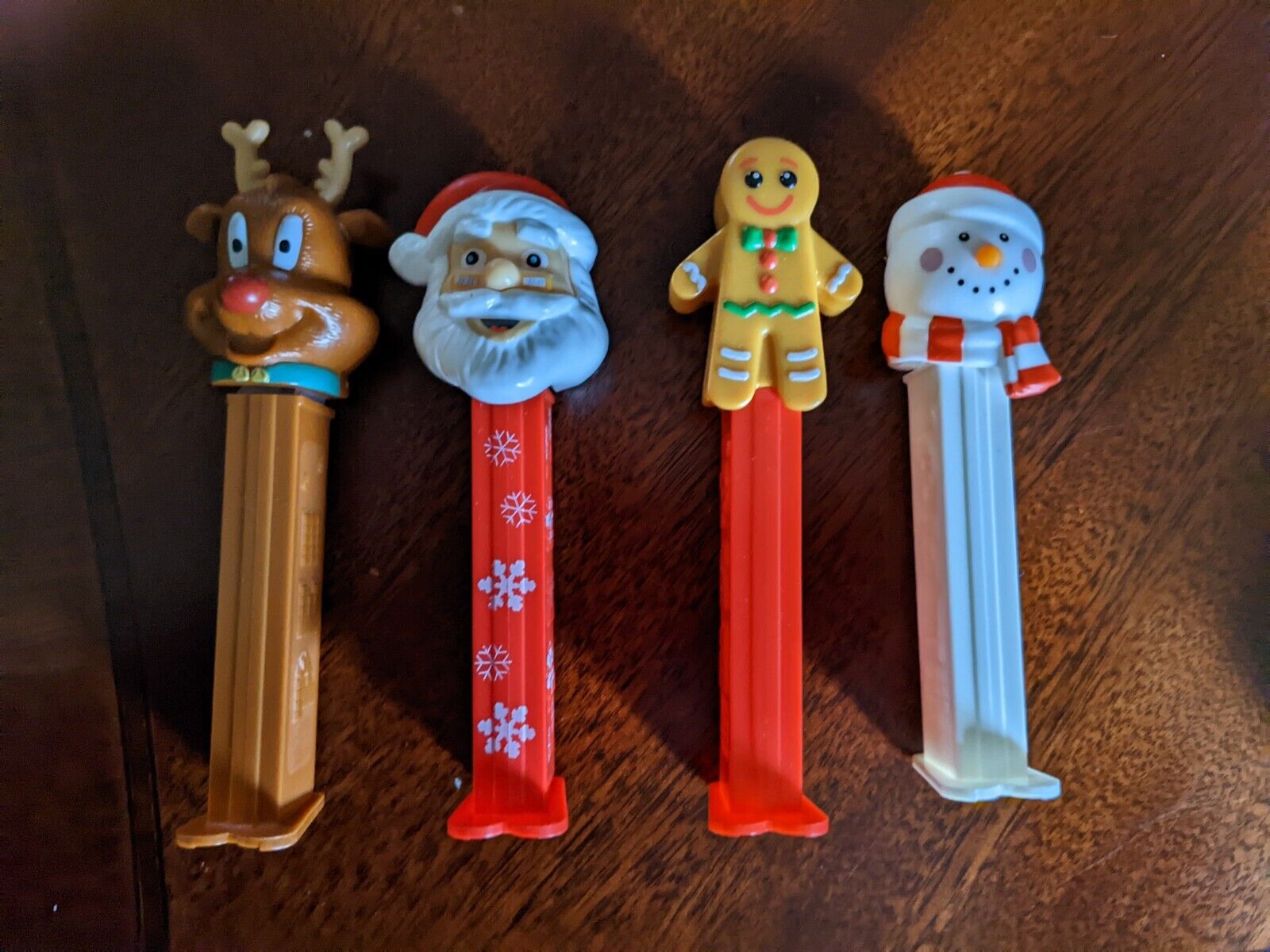 Lot Of 4 Pez Dispensers Christmas Santa, Reindeer, Snowman Gingerbread Man Empty