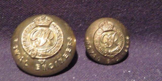 Royal Engineers Wwii Era Brass 25mm & 19.5mm Army Navy Supply London Buttons